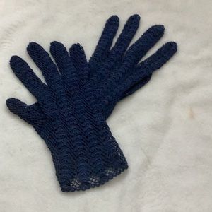 Vintage Navy Crocheted Wrist Length Dress Gloves